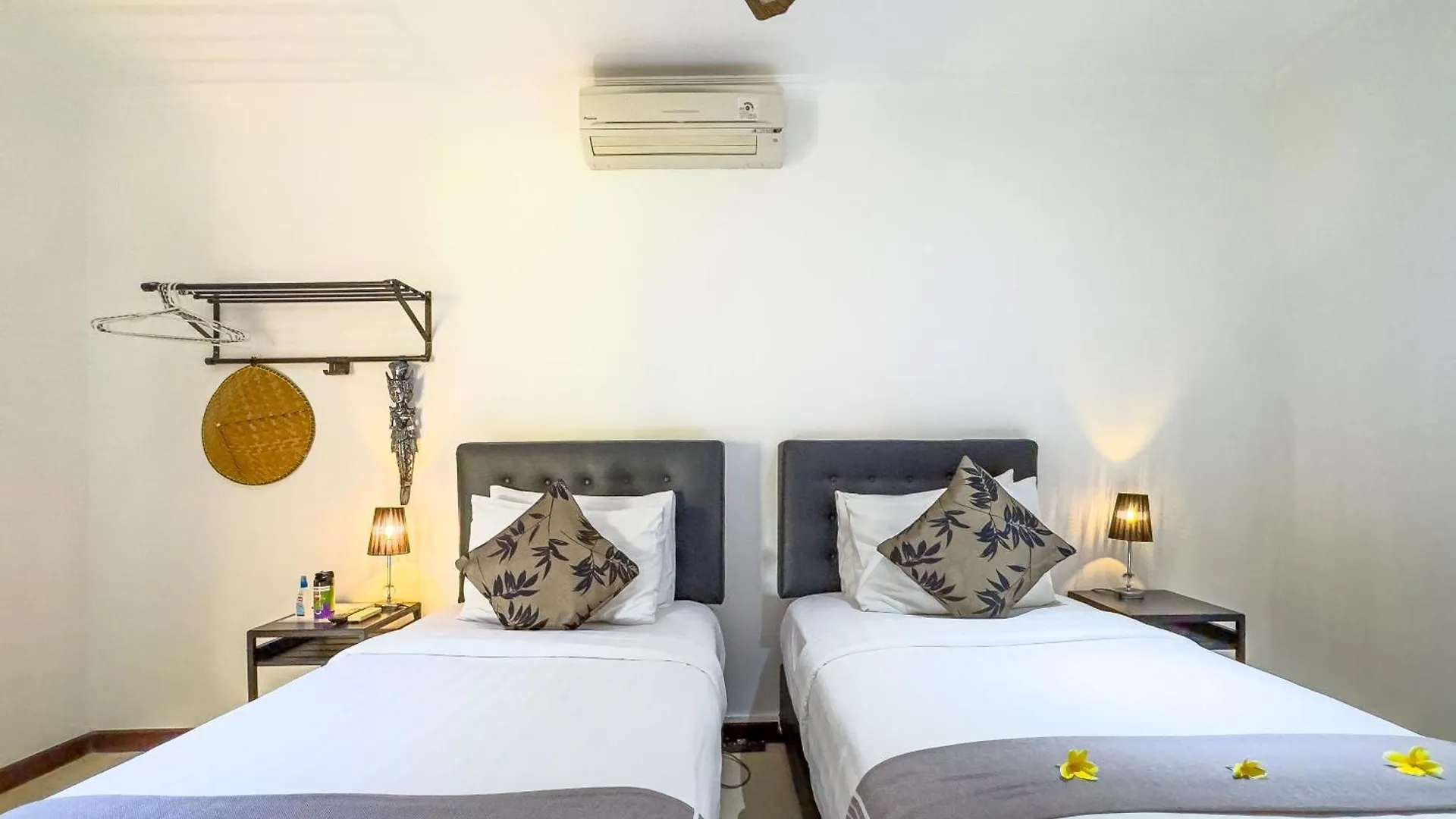 Villa Bugis Kayu Aya Seminyak 0*, 塞米亚克 印尼