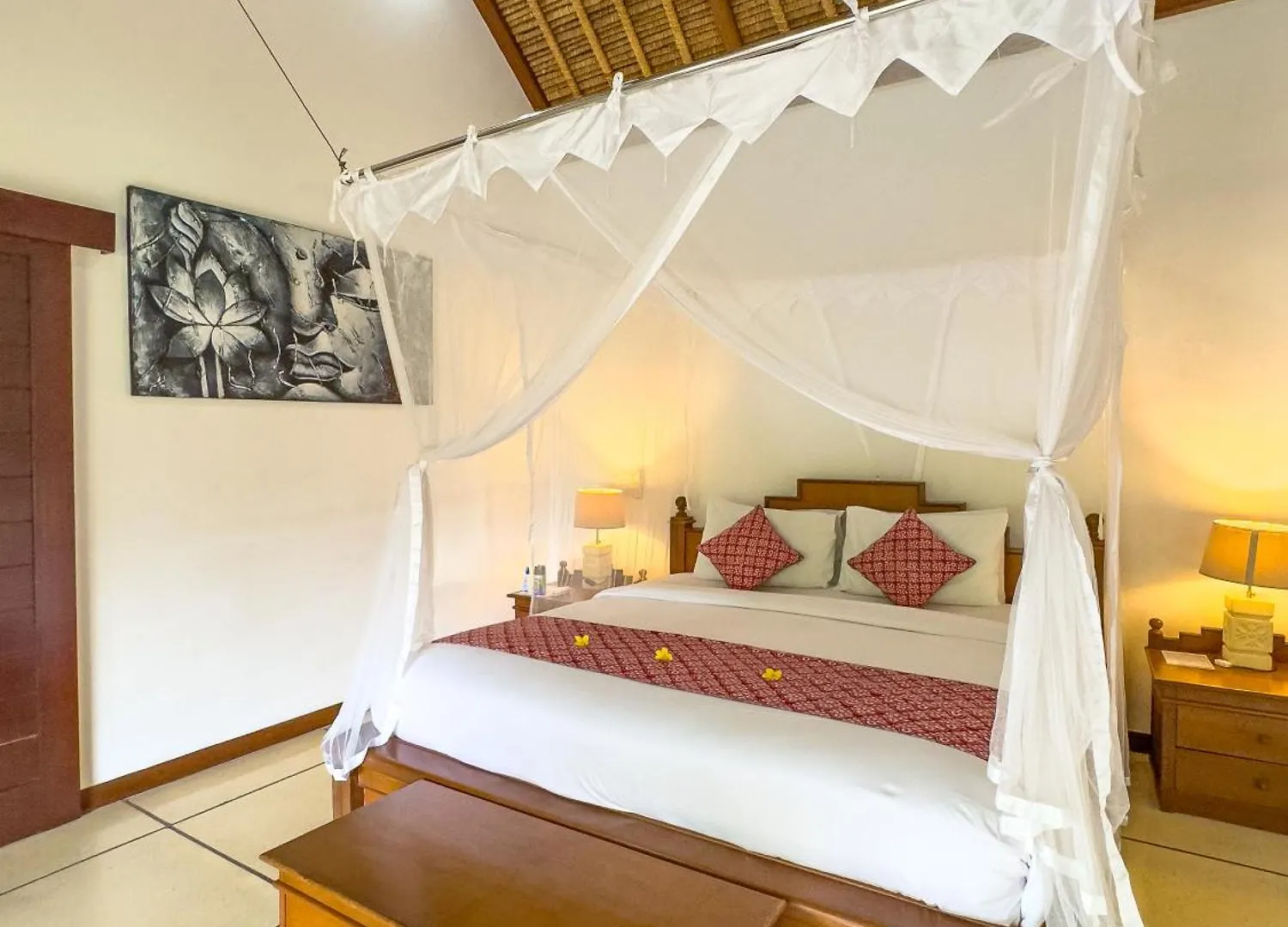 Villa Bugis Kayu Aya Seminyak