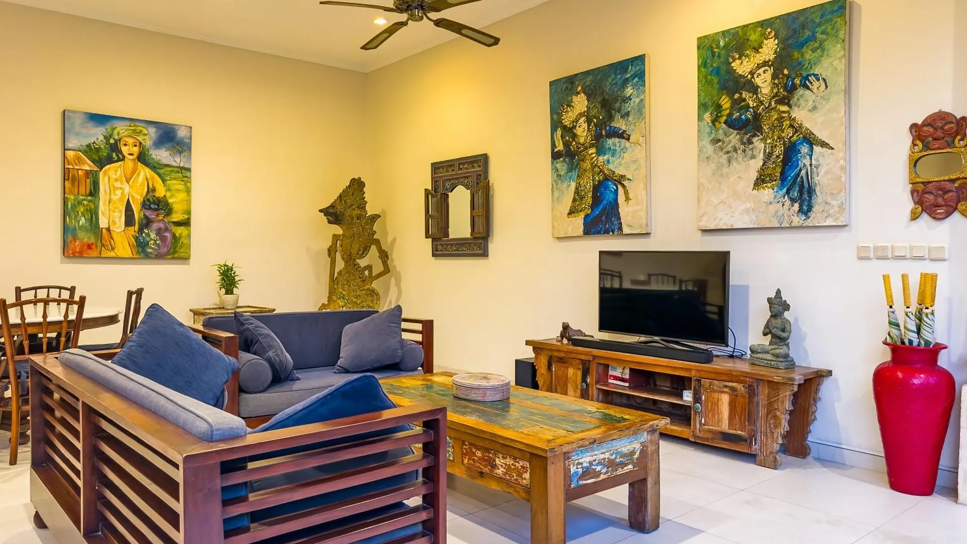 Villa Bugis Kayu Aya Seminyak 印尼