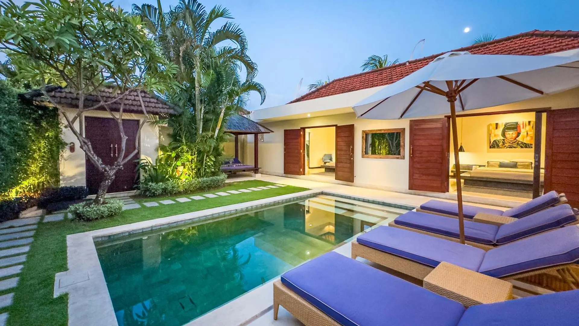 Villa Bugis Kayu Aya Seminyak